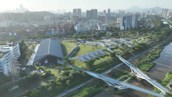 深圳光明区左岸科技公园航拍茅洲河碧道风景