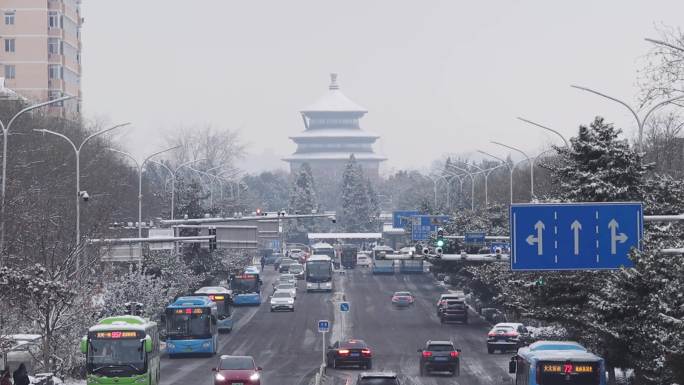 实拍20231211北京初雪天坛雪景