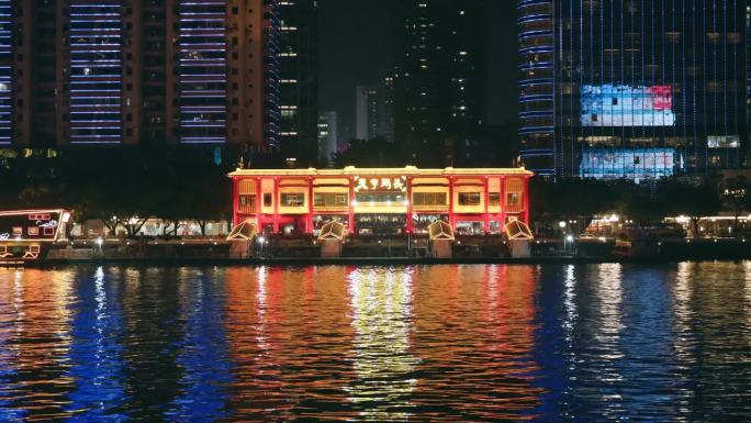 中国广东省广州市越秀区天子码头珠江游船夜景及夜游