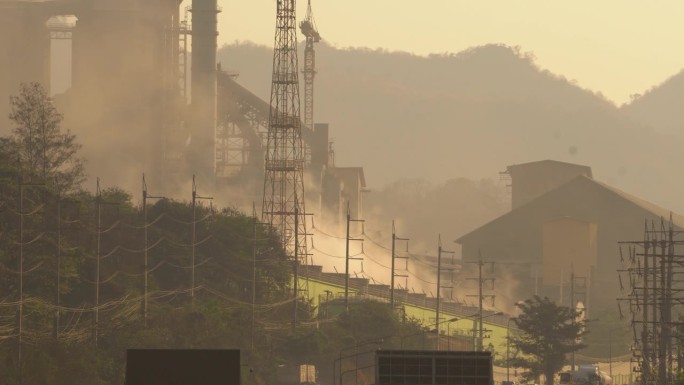 锂工厂大气环境视频素材