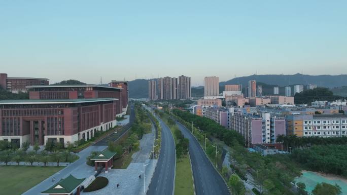 广东省深圳市光明区中山大学公常路道路航拍