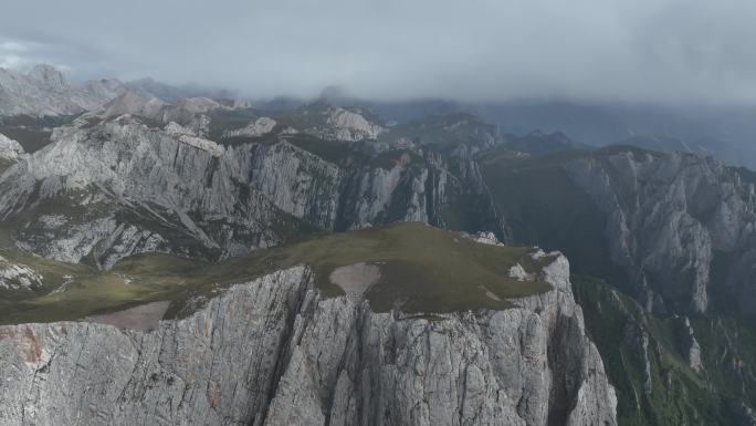 甘肃 迭部县 扎尕那 高山 草甸