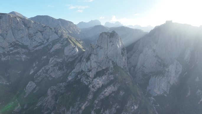 甘肃 迭部县 扎尕那 山脉 扎尕那山