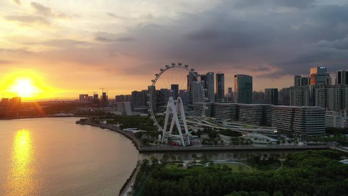 深圳欢乐港湾摩天轮