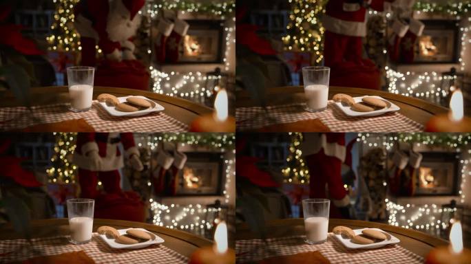 圣诞老人送来礼物，吃着姜饼配着牛奶