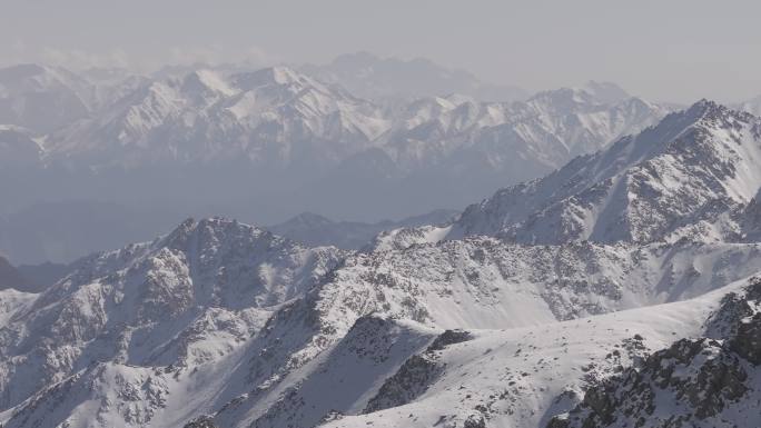 武威冰沟河天池雪山航拍