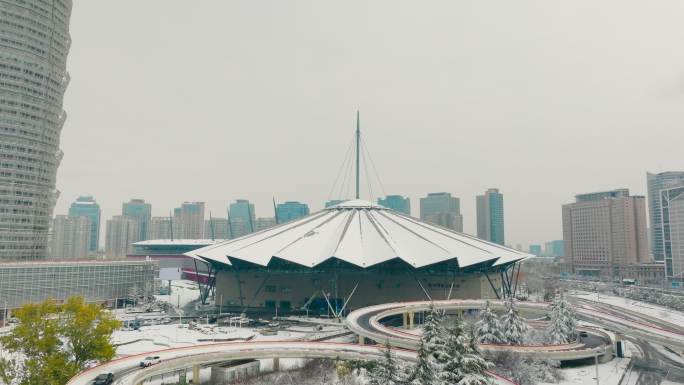 航拍郑州如意湖CBD雪景