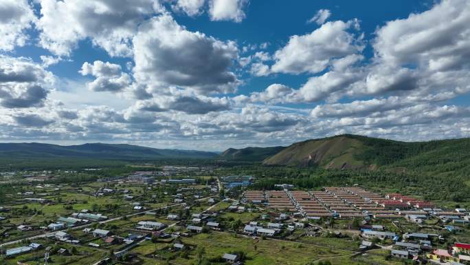 大兴安岭林区山村夏日风景