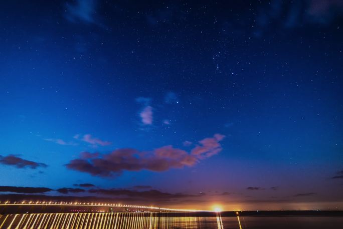 启东崇启大桥夜转日 星空延时