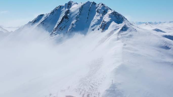 夹金山雪山航拍合集冬季自然雪景美丽风光