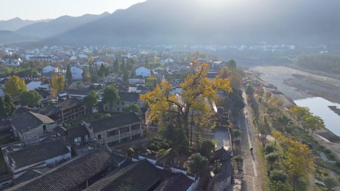 航拍安徽宣城泾县桃花潭风景区老街村庄