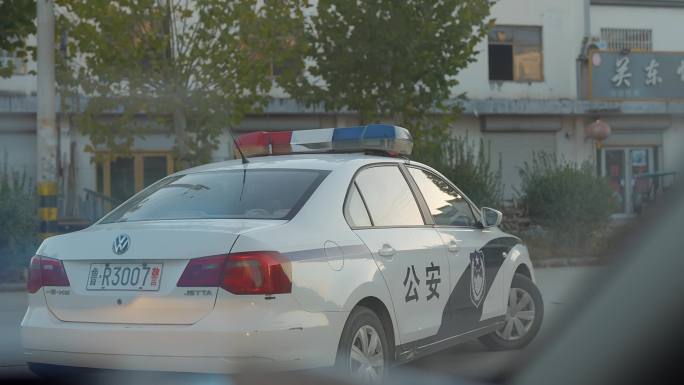 警察警车 下车（30）