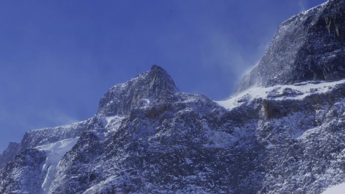 长白山雪山空镜2