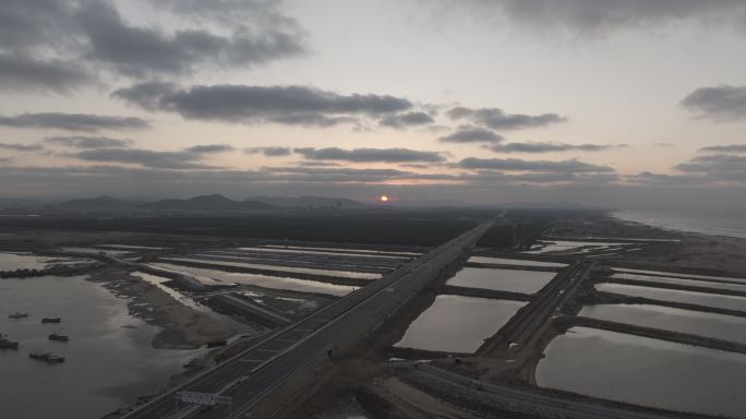 航拍荣乌高速烟威高速双岛湾路段改扩建工程