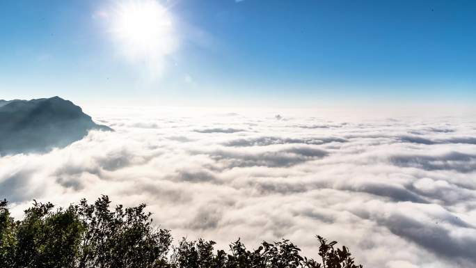 重庆南川：金佛山“观海”