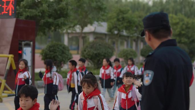 小学生和警察（35）