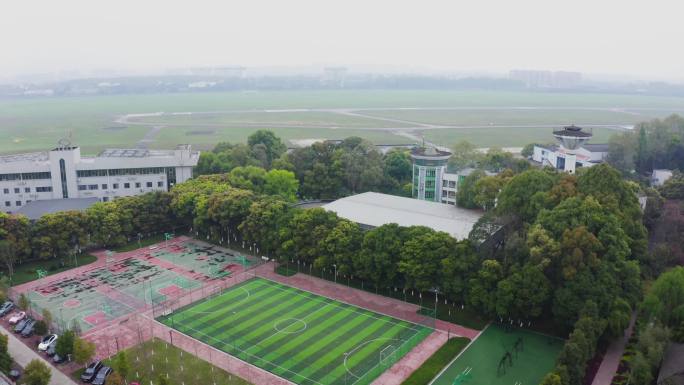 飞行学院机场教练机校园停机坪航拍