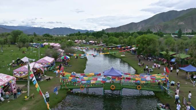 藏族夏季拉萨林卡活动