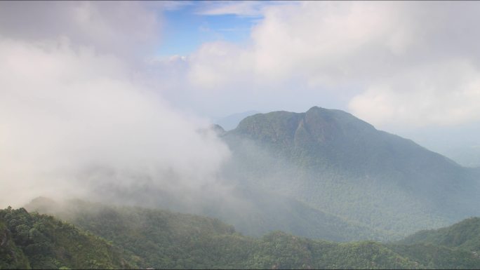 广东梅州阴那山乡村振兴山峦云海