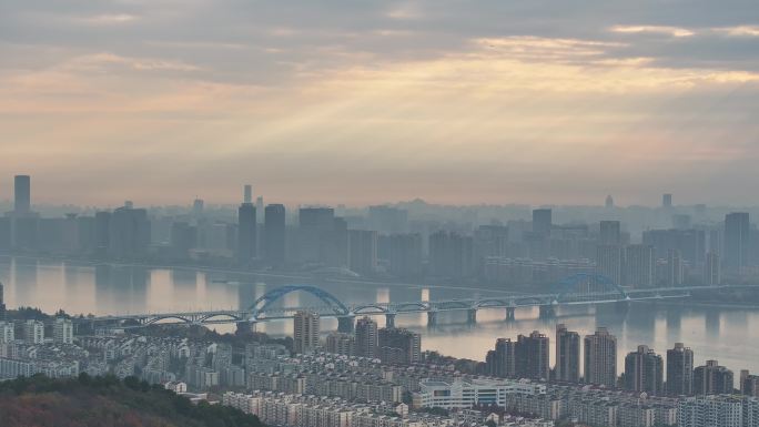 杭州 钱江 丁达尔光 烟雨江南 江南水墨