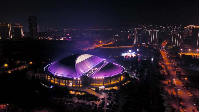 义乌梅湖体育馆夜景航拍素材