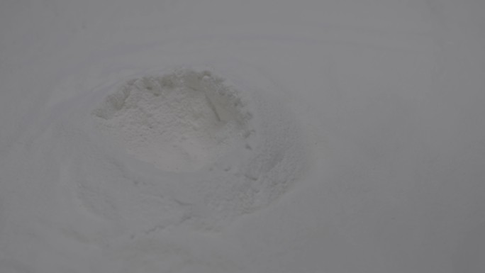 高端糕点牛奶面包面粉烘焙制作光影升格实拍