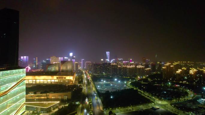 杭州滨江奥体中心杭州之门博览城夜景航拍