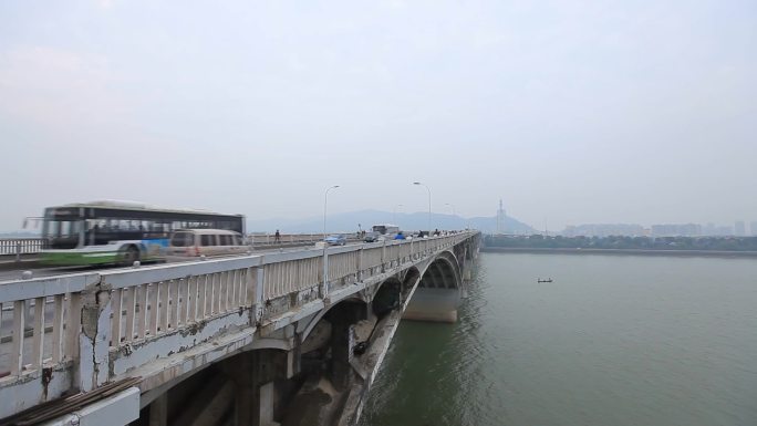 长沙高铁站 湘江大桥延时拍摄