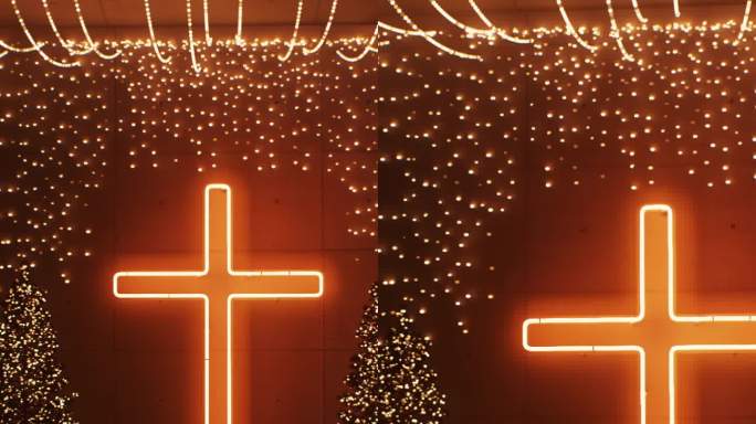 发光的祝福:教堂内部沐浴在霓虹灯照亮的十字架的光芒中，在装饰着欢乐花环的圣诞树上投下祝福。