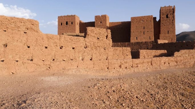 德拉谷地的一个kasbah。原汁原味的摩洛哥传统建筑特写。