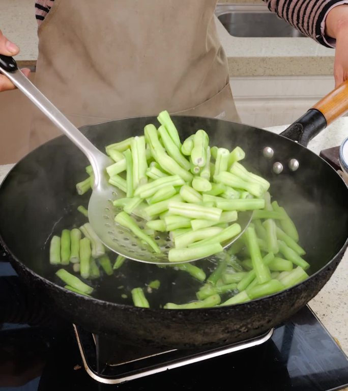 白芸豆 腊肉炒白芸豆