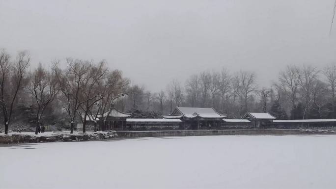 北京颐和园公园雪后美景水墨画景色49