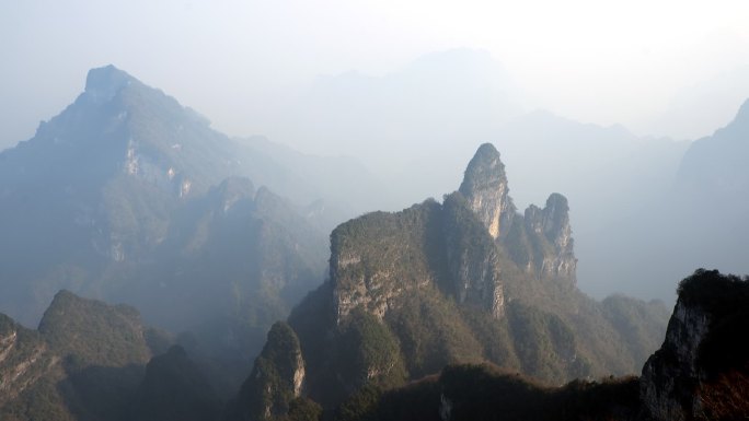 航拍天门山景色-湖南省张家界市