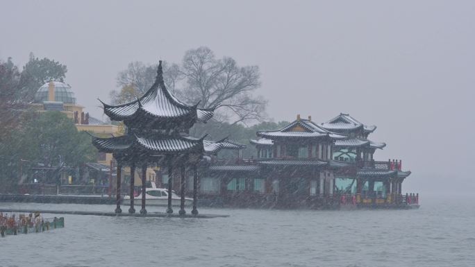 杭州西湖集贤亭雪景