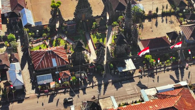印度尼西亚巴厘岛重要印度教Pura Ulun Danu Batur神庙的无人机。