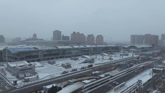 长春火车站雪景万达商圈雪景北部快速路