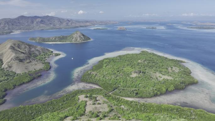 HDR印尼东努沙登加拉海岸线航拍自然风光