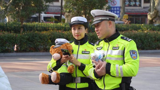 南京122交通安全日宣传活动
