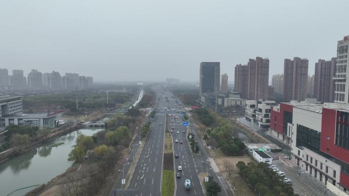 航拍昆山初雪中的城市风光