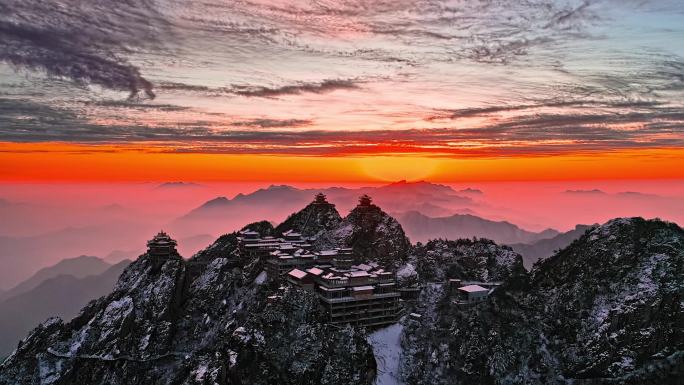 老君山的吉祥日出