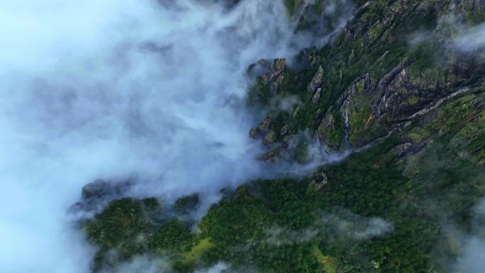 高空航拍黄山山峰奇石云海景观 (7)