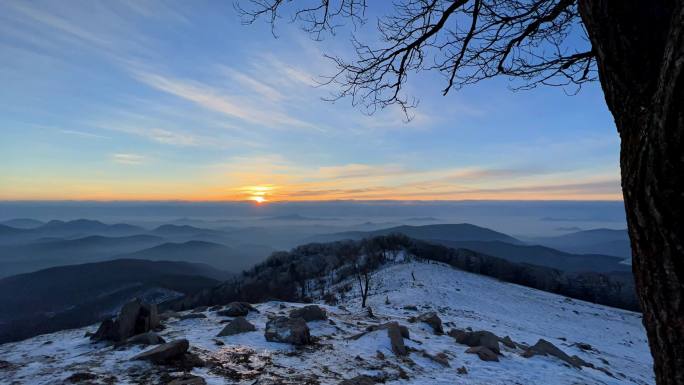 高山顶云海日出延时