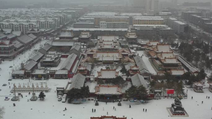 呼和浩特大召广场 呼市大召广场