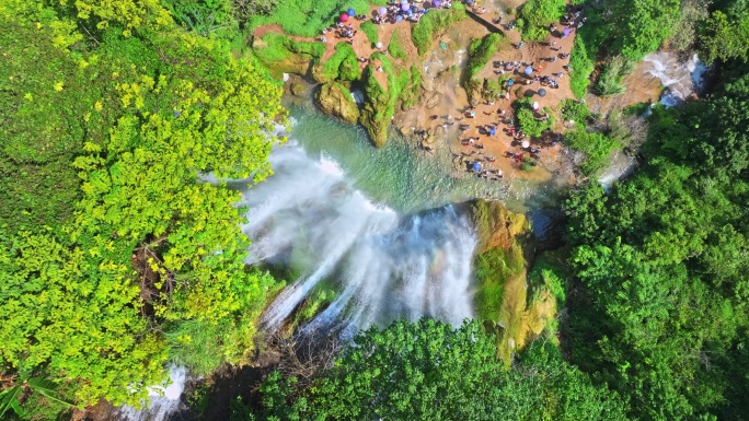 广西三叠岭瀑布彩虹大自然瀑布原生态风景