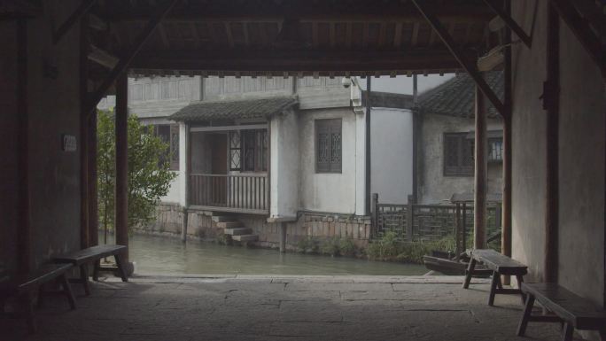 浙江嘉兴乌镇江南水乡古风建筑旅游旺季游客