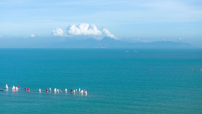 4k航拍珠海美丽湾与帆船晴朗天气延时
