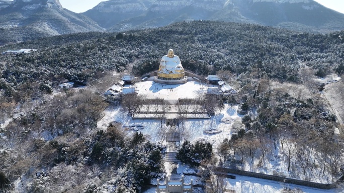 济南千佛山雪景