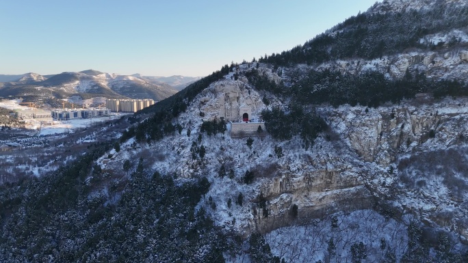 济南佛慧山雪景