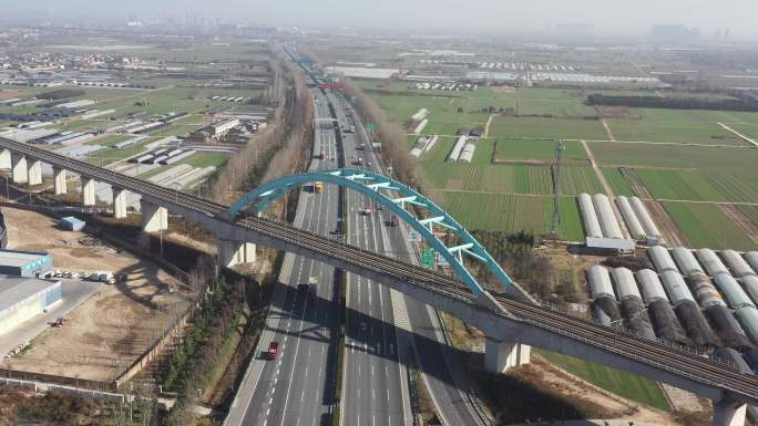 陕西咸阳市兴平市高速火车桥航拍公路桥城市