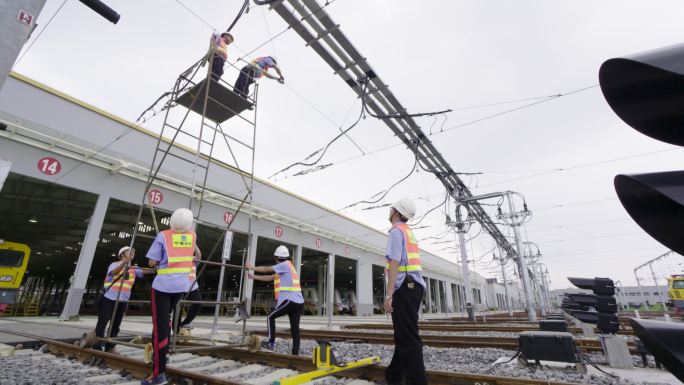 中建安装 地铁线路养护